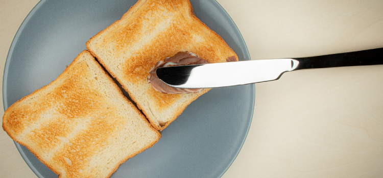 toasted breads with chaco cream